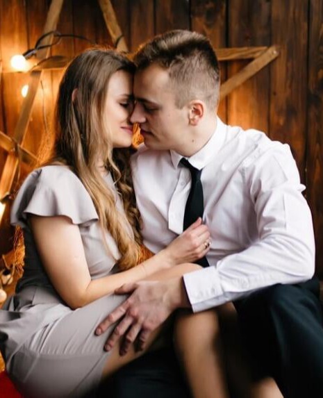 Mature sugar baby relaxing with a Canadian sugar mommy